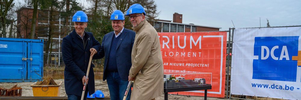 Eerste steenlegging De Maeskens Arendonk