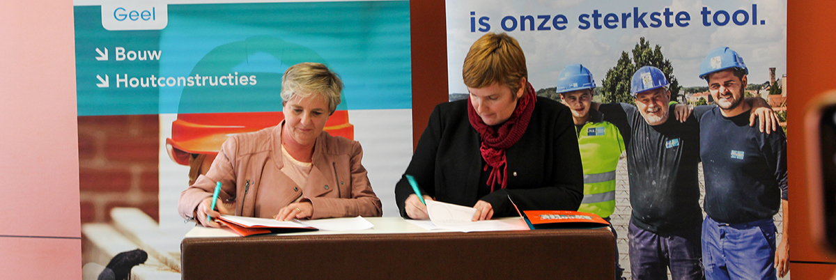 2019-11-08_ondertekening_partner_in_education_thomas_more.jpg