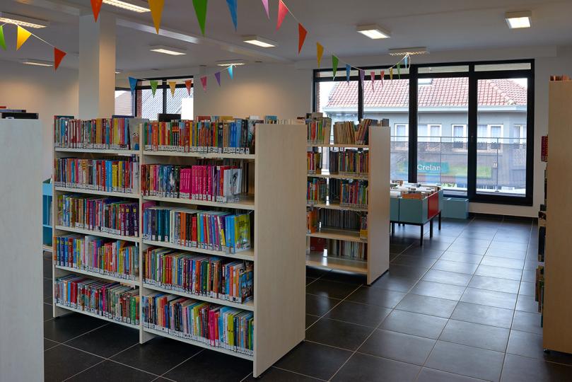 Ingerichte binnenkant gemeenschapshuis in Nieuwmoer