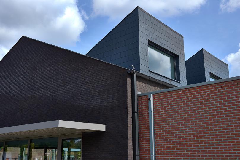 Dakkapel aan WZC Lindelo in Lille