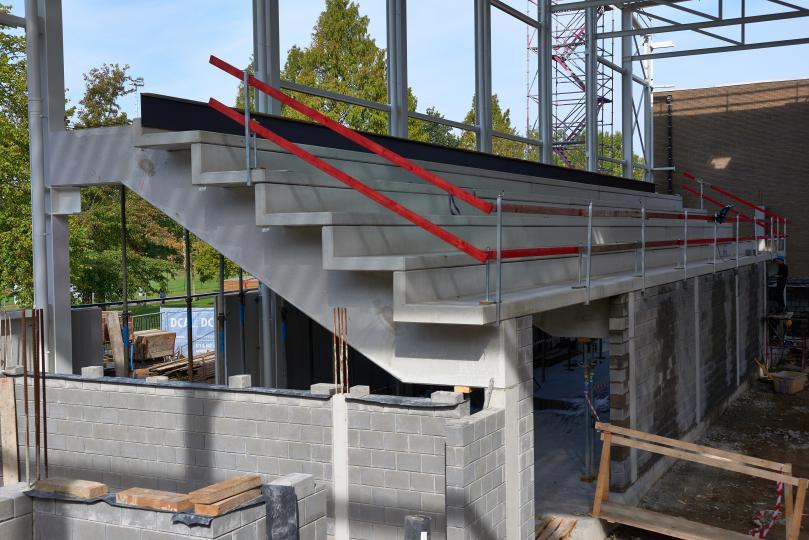 Ruwbouw Sporthal Meerminnen in Beveren | DCA Ruwbouw Sporthal Meerminnen in Beveren | DCA