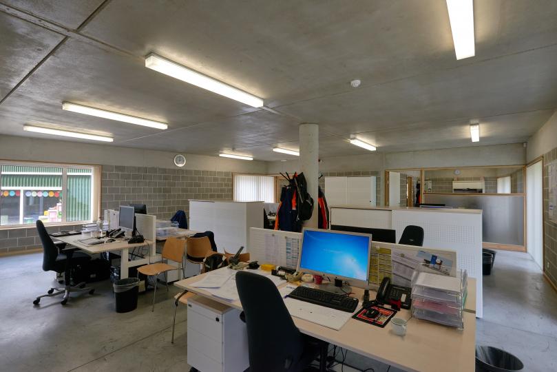 Afgewerkt project politiekantoor in Boechout | DCA