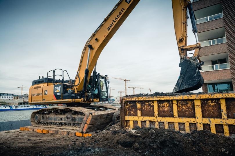 Grootste afgraving in jaren van start aan Antwerpse Eilandje