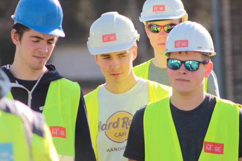 Studenten Bouw van Thomas More bezoeken Infrawerf