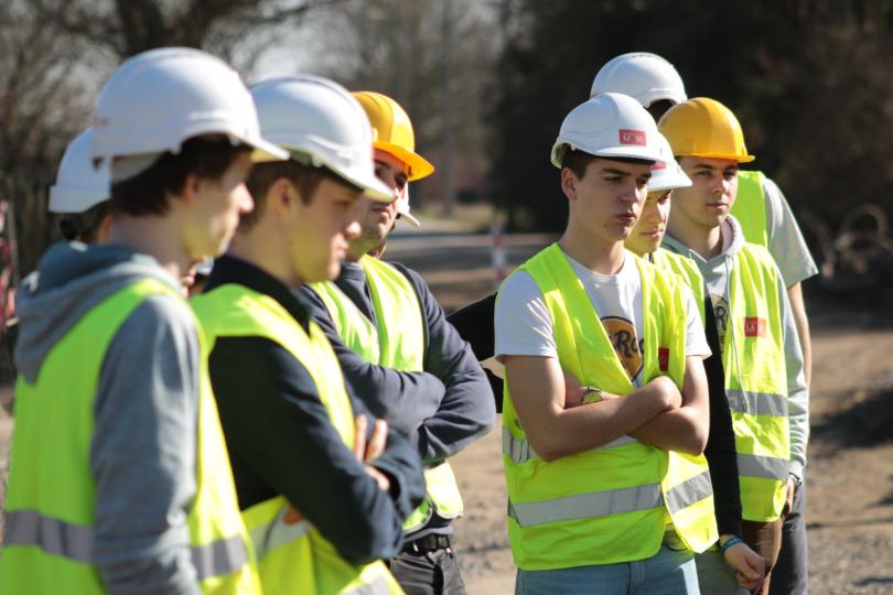 Studenten Bouw van Thomas More bezoeken Infrawerf