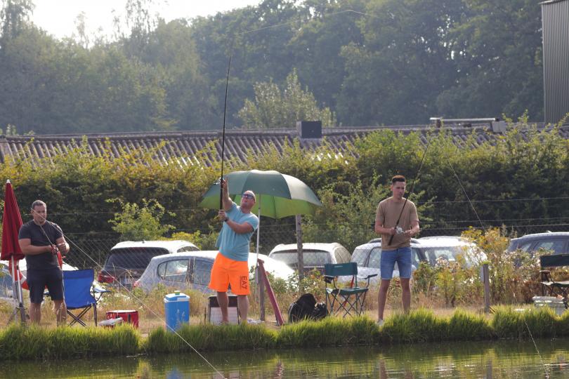 Vissen met de collega's Vissen met de collega's