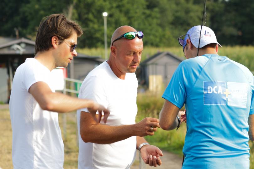 Vissen met de collega's Vissen met de collega's