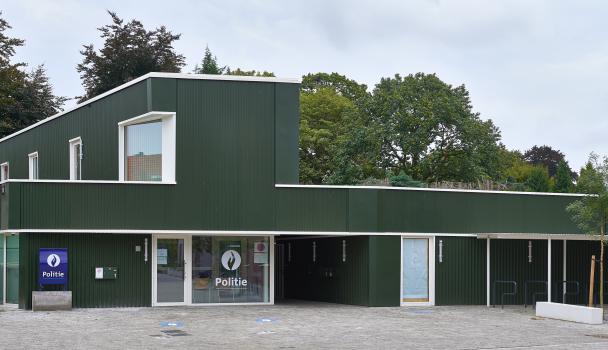 Afgewerkt project politiekantoor in Boechout | DCA