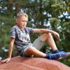 Collega's maken herfstwandeling in zomerse temperaturen