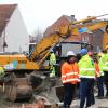 Studenten ‘bouwplaatsmachinist’ bezoeken werf